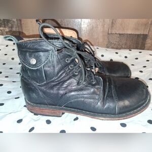 Mikoleon Women’s Black Leather Ankle Boots Lace-Up Utility Grunge Style Size 5